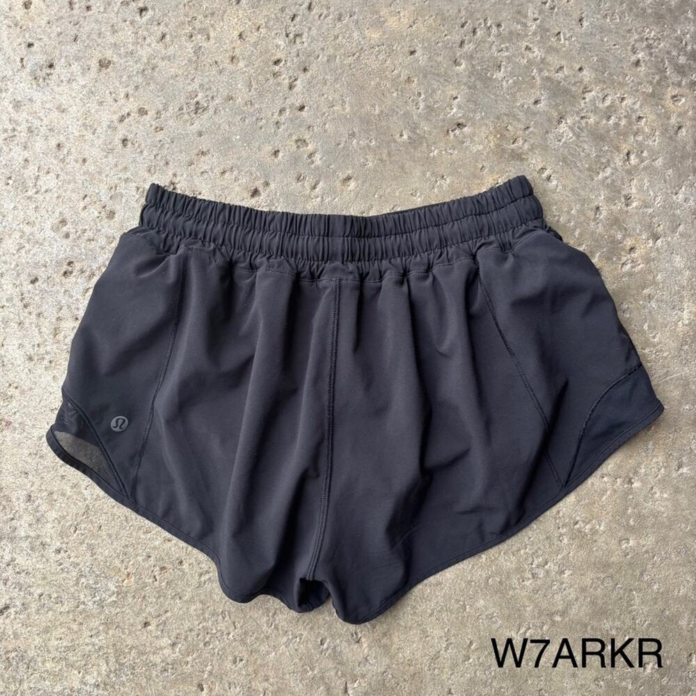 Lululemon Hotty Hot Short II Black 8